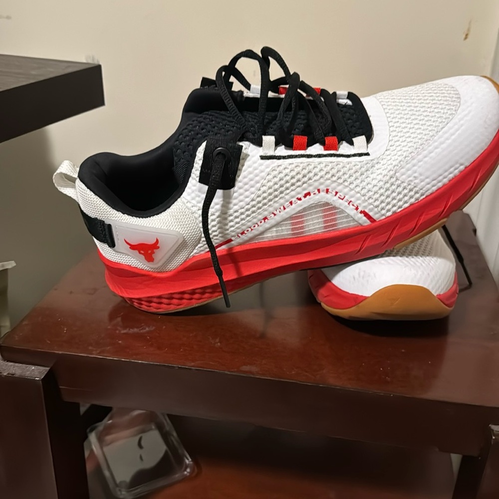 Official ufc walkout shoes and flip flops
